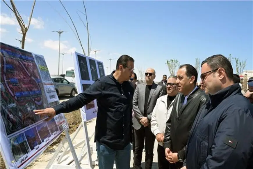رئيس الوزراء يتفقد مشروع مارينا 8 خلال جولته بمدينة العلمين الجديدة