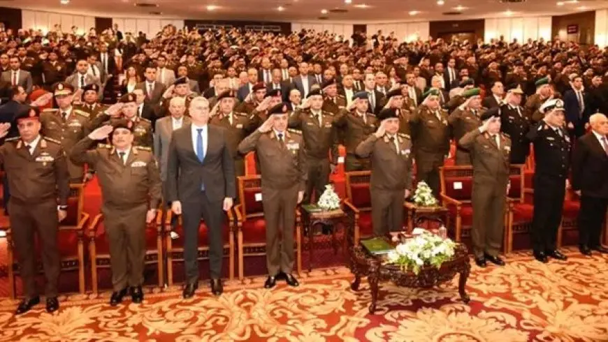 وزير الدفاع يشهد مناقشة البحث الرئيسي لهيئة عمليات القوات المسلحة