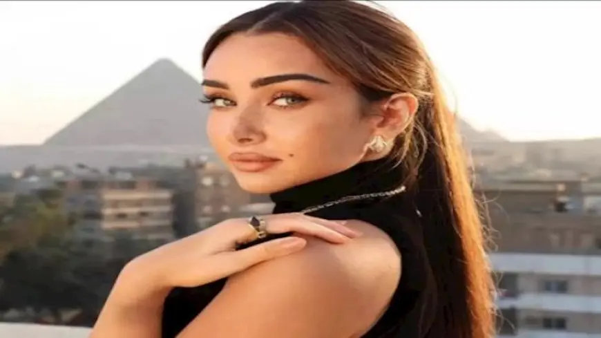بـ”فستان قصير”.. أحدث ظهور لـ هنا الزاهد والجمهور يغازلها (صور)