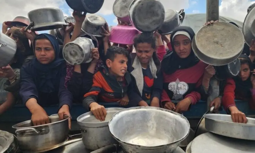 غزة تواجه المجاعة مجددا.. الأونروا تعلن نفاد مخزونات الغذاء