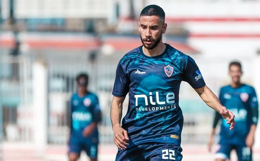 لاعب الزمالك يتدرب منفردا خلال فترة الراحة