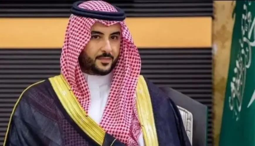وزير الدفاع السعودي يصل إيران في زيارة رسمية