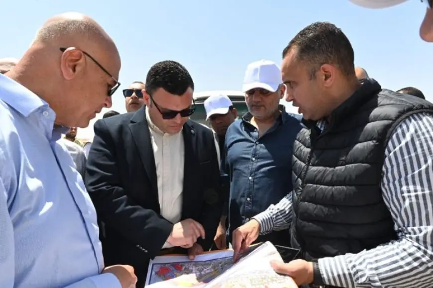 الإسكان: جارٍ توسعة ورفع كفاءة طريق الخدمة بين مارينا 1 و3
