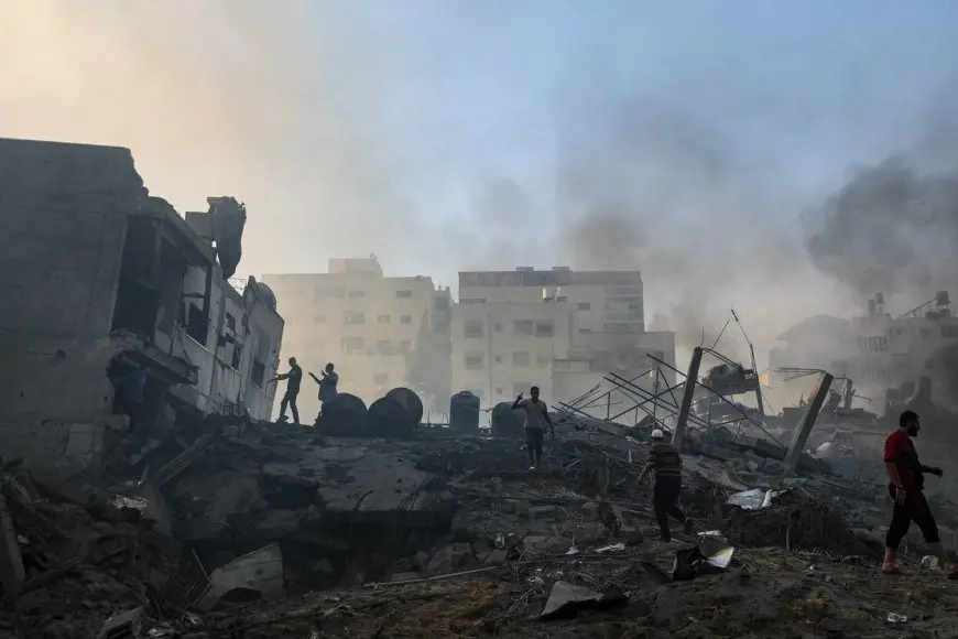 حماس: غارات إسرائيلية مكثفة على المدنيين بغزة.. وندعو العالم للتحرك