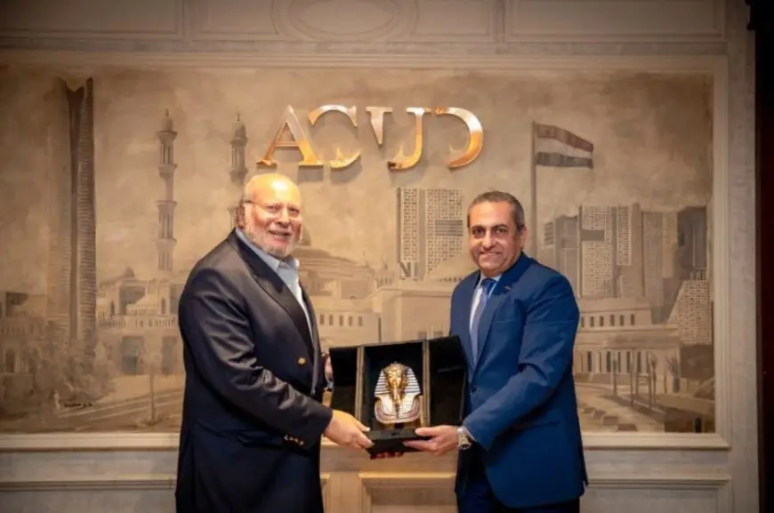 الملك أحمد فؤاد يزور العاصمة الإدارية الجديدة