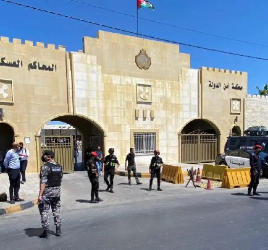 الأردن: أحكام بالسجن 20 سنة لـ 4 من 16 متهما في قضايا حيازة مواد متفجرة وأسلحة وذخائر