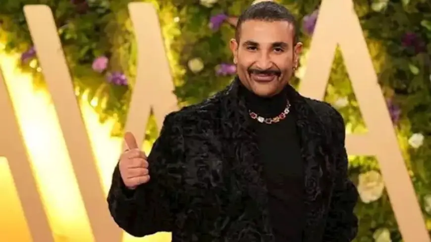 أحمد سعد ينشر فيديو أمام ضريح الإمام أبي حنيفة النعمان (فيديو)