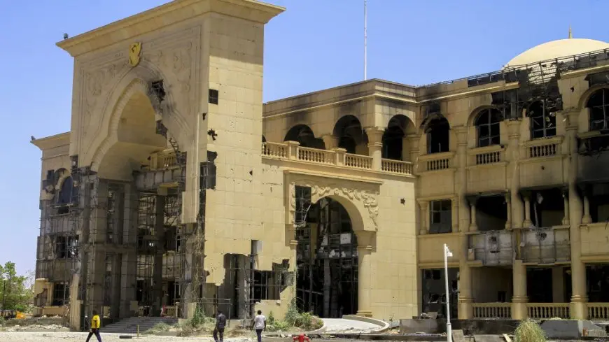 قوات الدعم السريع تقصف القصر الجمهوري في الخرطوم بمدفعية بعيدة المدى