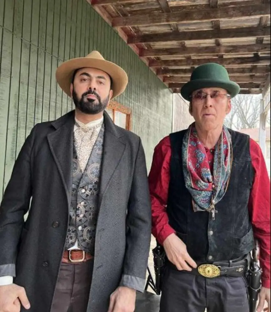 بعد أول تعاون بينهما.. محمد كريم يجتمع بنيكولاس كيدج في الفيلم العالمي «The Gunslingers»