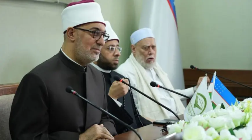 المفتي: العلم في جوهره ليس مجرد تكديسٍ للمعلومات بل منظومة متكاملة تهدي للرشاد