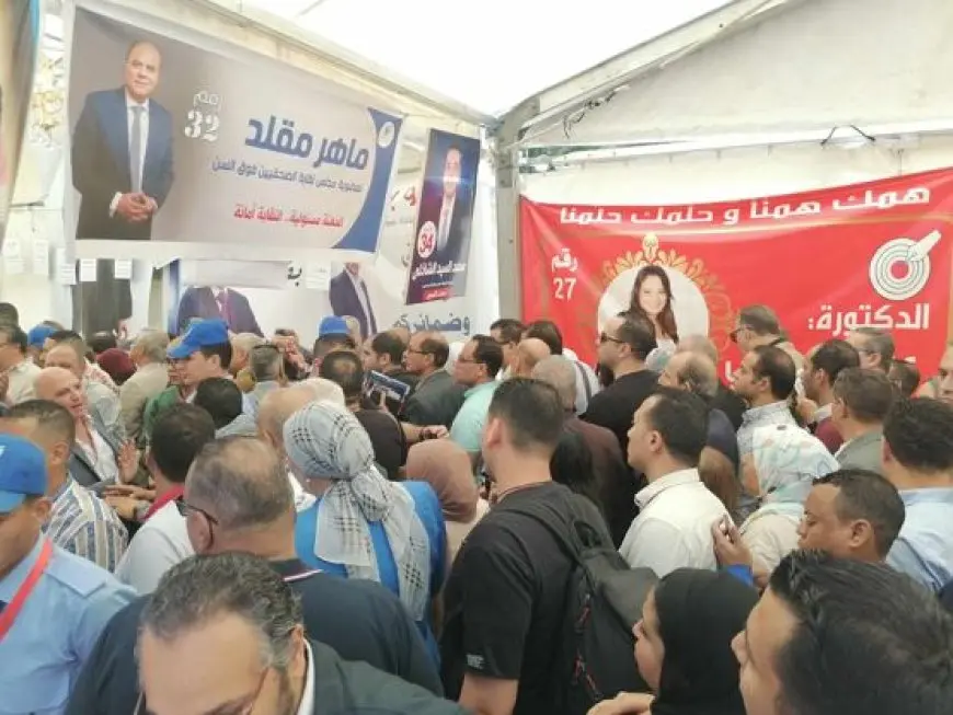 انتخابات الصحفيين.. حضور كثيف للتسجيل في كشوف الجمعية العمومية