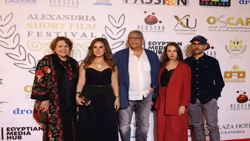 شيري عادل ويسري نصر الله.. توافد نجوم الفن وصنّاعه على حفل ختام “الإسكندرية للفيلم القصير”