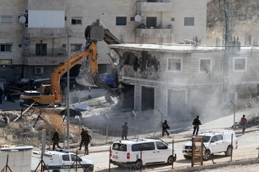 فلسطين: الاحتلال يخطر بهدم 106 منازل وبنايات في مخيمي طولكرم ونور شمس