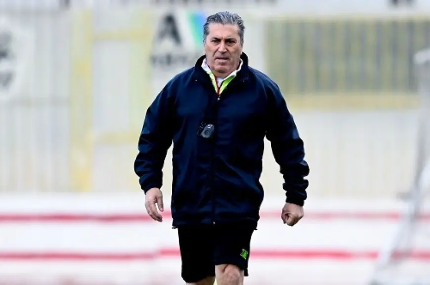 «لا يعرف إمكانيات لاعبي الزمالك».. أيمن يونس ينتقد جوزيه بيسيرو