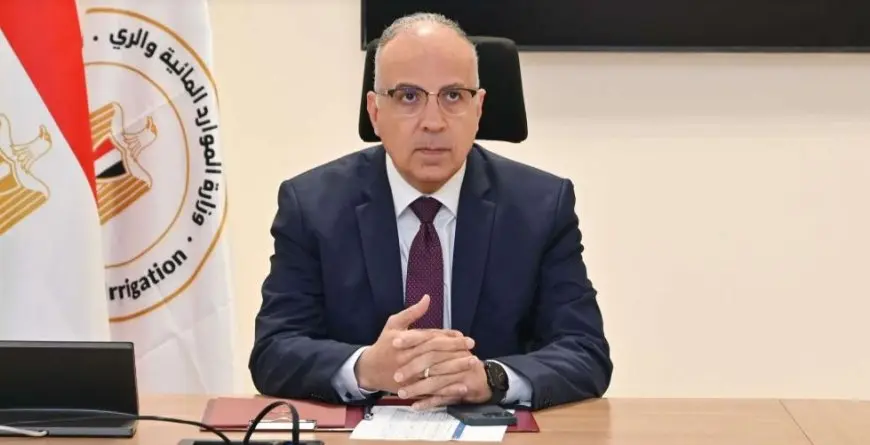 وزير الري يبحث موقف المزارع التجريبية الخمس في مشروع الإدارة الذكية للموارد المائية