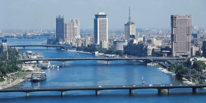 طقس اليوم.. الأرصاد تحذر من الأمطار الرعدية وتنصح بعدم ارتداء الملابس الصيفية