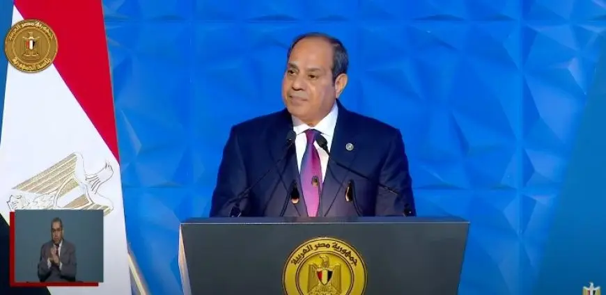 الرئيس السيسي: الدولة مؤمنة بدور العمال في بناء التنمية وتعزيز النهضة الصناعية