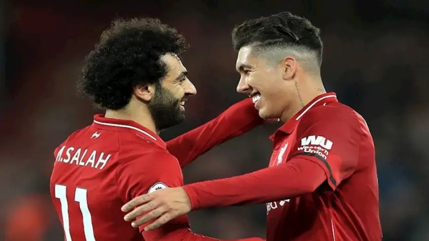 بعد تتويجه بدوري أبطال آسيا.. فيرمينو يوجه رسالة لمحمد صلاح