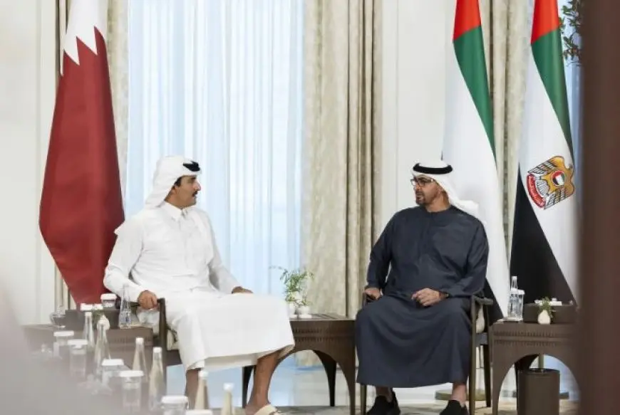 رئيس الإمارات وأمير قطر يبحثان مستجدات الأوضاع في الشرق الأوسط