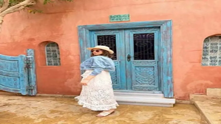 16 صورة لـ ملك زاهر بأحدث جلسة تصوير عقب زواج شقيقتها والجمهور يعلق