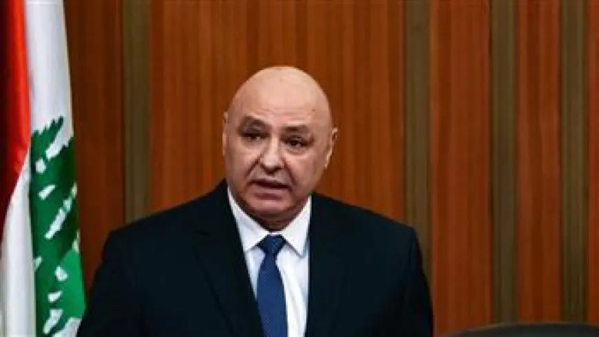 الرئيس اللبناني يشكر نظيره الإماراتي على السماح لمواطنيه بالسفر إلى لبنان