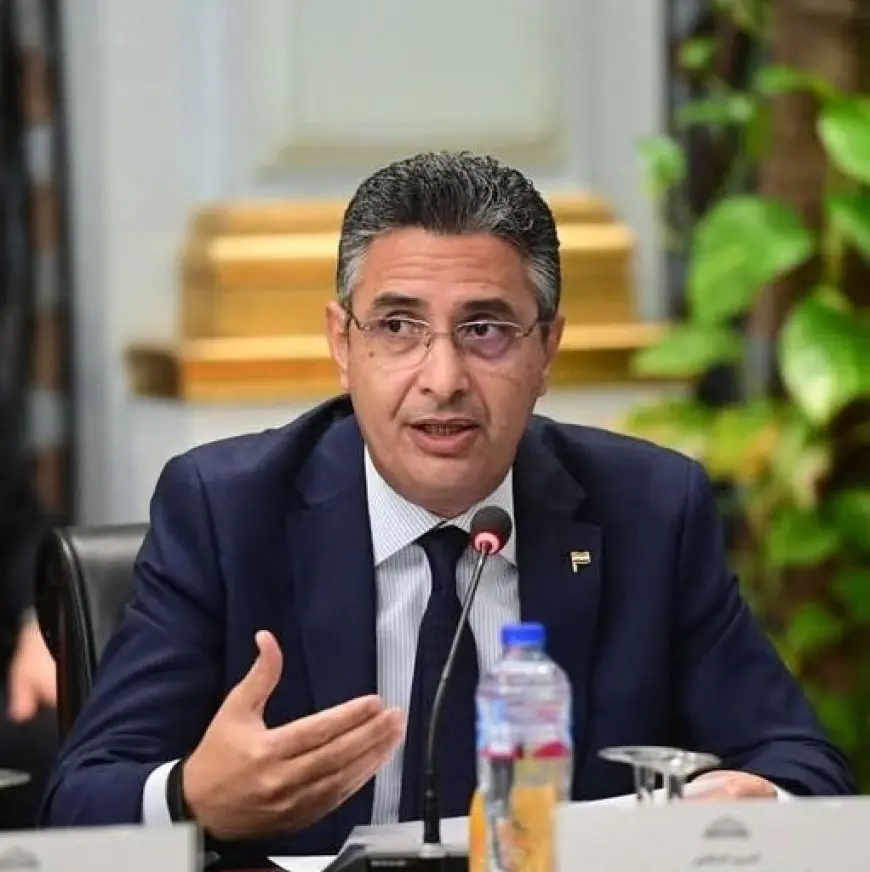 التموين: حملات تفتيش مكثفة على محطات الوقود ومستودعات البوتاجاز.. وسحب عينات لضبط الجودة ومواجهة التلاعب