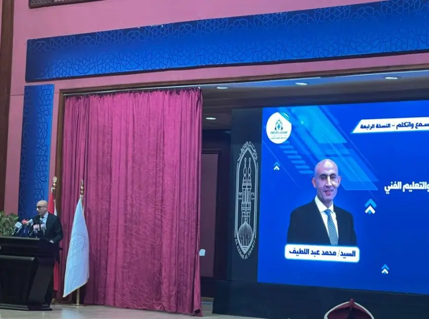وزير التعليم يشيد بدور الأزهر في إرساء قيم التعاون وتطوير آليات التواصل مع الشباب
