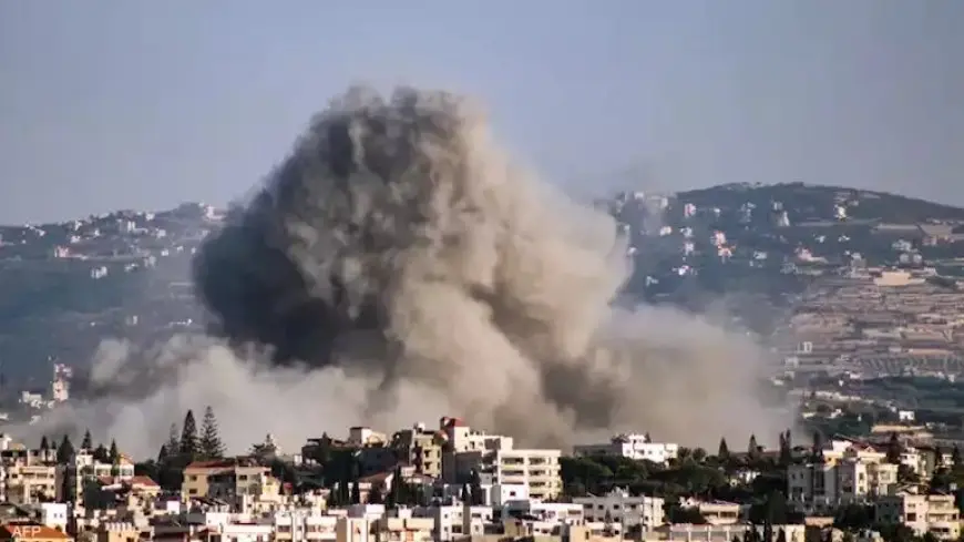 بينهم صحفي.. استشهاد 20 فلسطينيًا في غارة إسرائيلية على مطعم التايلندي غربي غزة