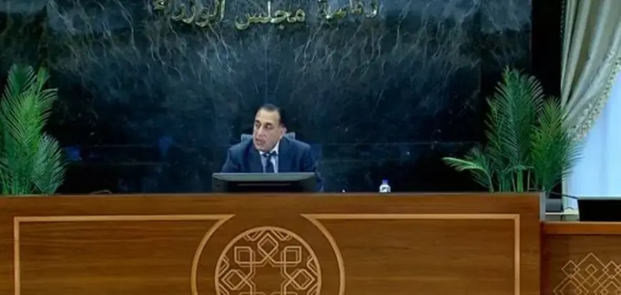مدبولي عن اتفاقية اقتصادية قناة السويس وموانئ أبوظبي: لا علاقة لها بالمجرى الملاحي
