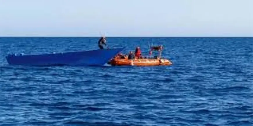منظمة ترجح وفاة نحو 50 مهاجرا بعد غرق مركب قرب سواحل تونس