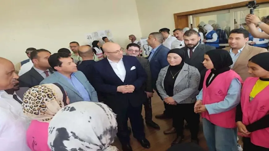 وزير الرياضة ومحافظ بني سويف يتفقدان مركز التنمية الشبابية شرق النيل -صور