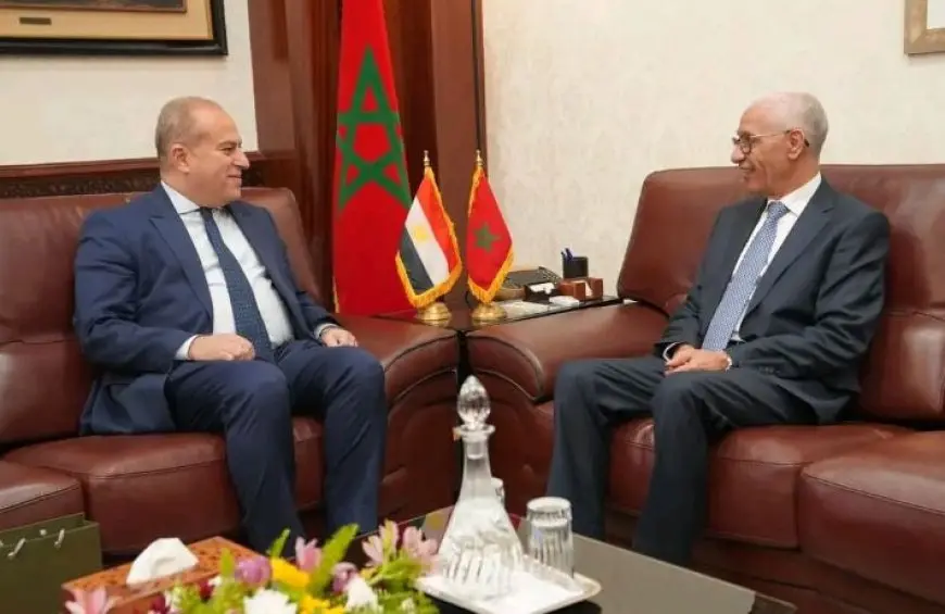 سفير مصر بالرباط يبحث مع رئيس مجلس النواب المغربي التعاون والتنسيق البرلماني بين البلدين |صور