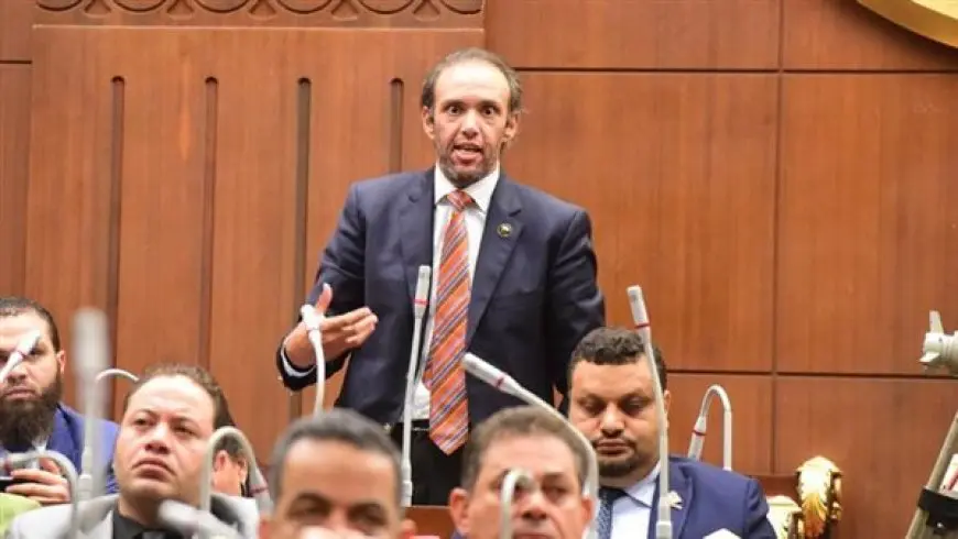 وكيل حقوق إنسان الشيوخ يطالب بإصدار قانون يجرم زواج الأطفال
