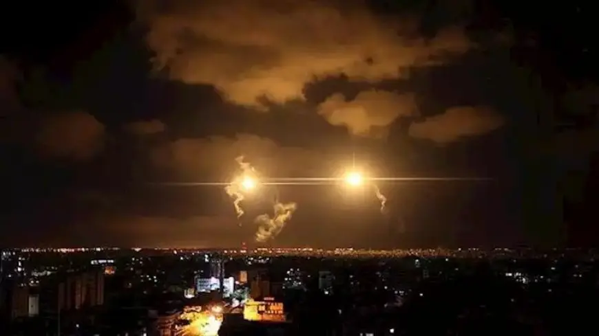 بينهم أطفال.. استشهاد 12 فلسطينيًا في غارات إسرائيلية على قطاع غزة