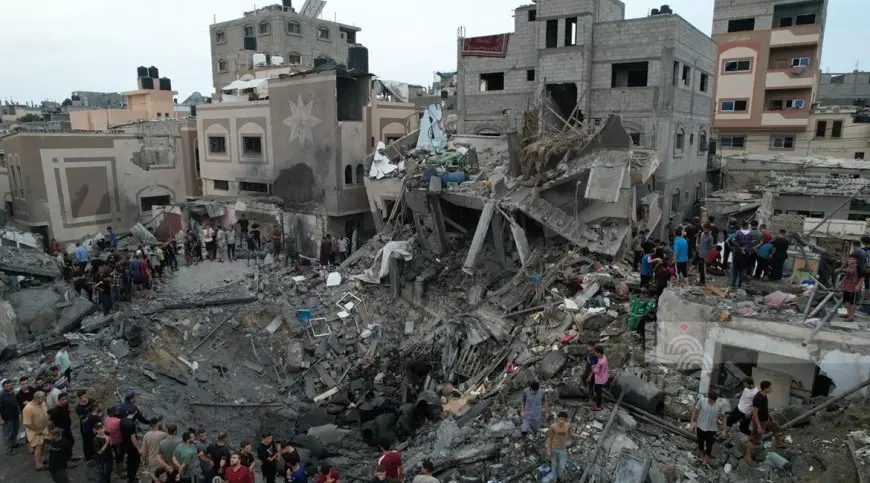 استشهاد 16 فلسطينيا بينهم 5 أطفال جراء قصف الاحتلال لقطاع غزة