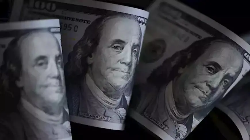 سعر الدولار اليوم يتراجع أمام الجنيه في 9 بنوك بنهاية تعاملات الاثنين