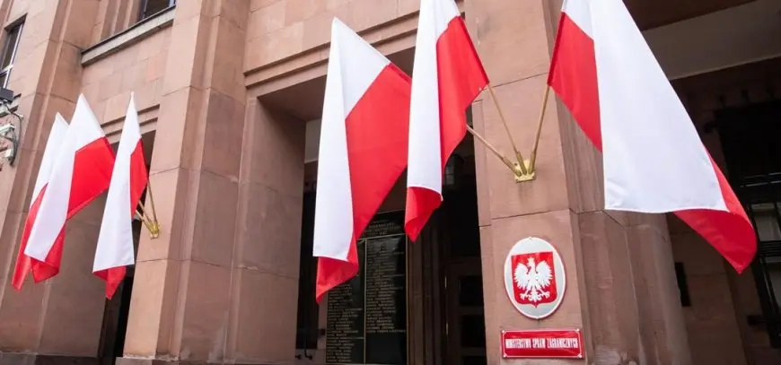 بولندا تحمل روسيا المسؤولية عن حريق مركز التسوق في وارسو عام 2024