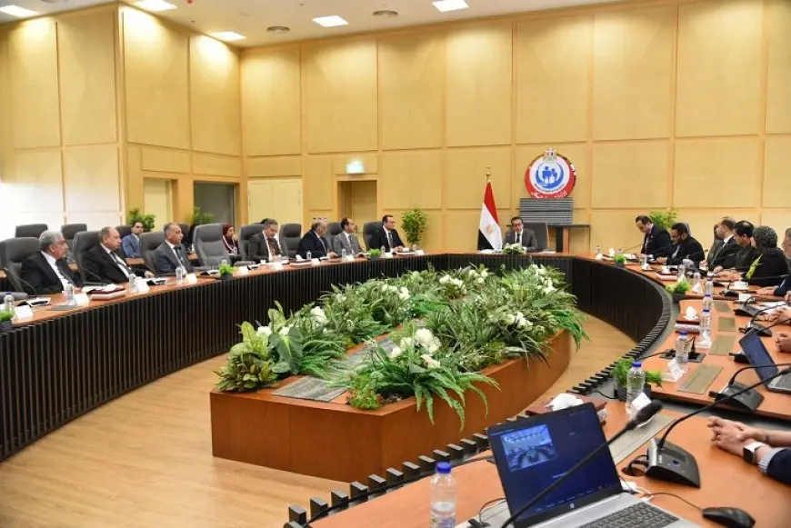 وزير الصحة يترأس أولى اجتماعات اللجنة العليا لوضع استراتيجية وطنية شاملة لسلامة المرضى