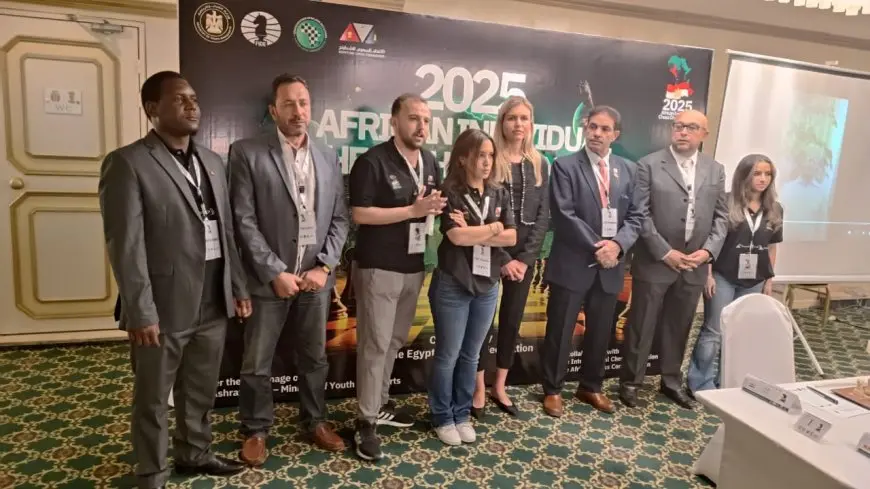 رئيس الاتحاد الدولي للشطرنج يشكر مصر على استضافة البطولة الإفريقية