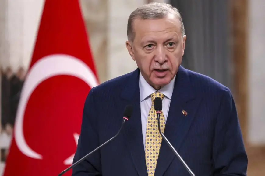 أردوغان يشارك في اجتماع عبر تقنية الفيديو مع ترامب وولي العهد السعودي وأحمد الشرع