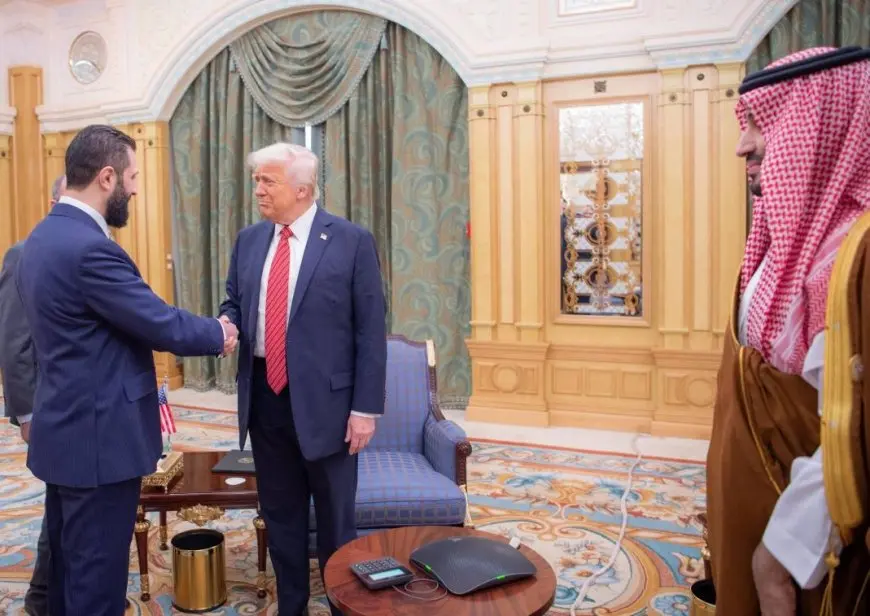 البيت الأبيض يكشف تفاصيل الاجتماع بين ترامب وأحمد الشرع