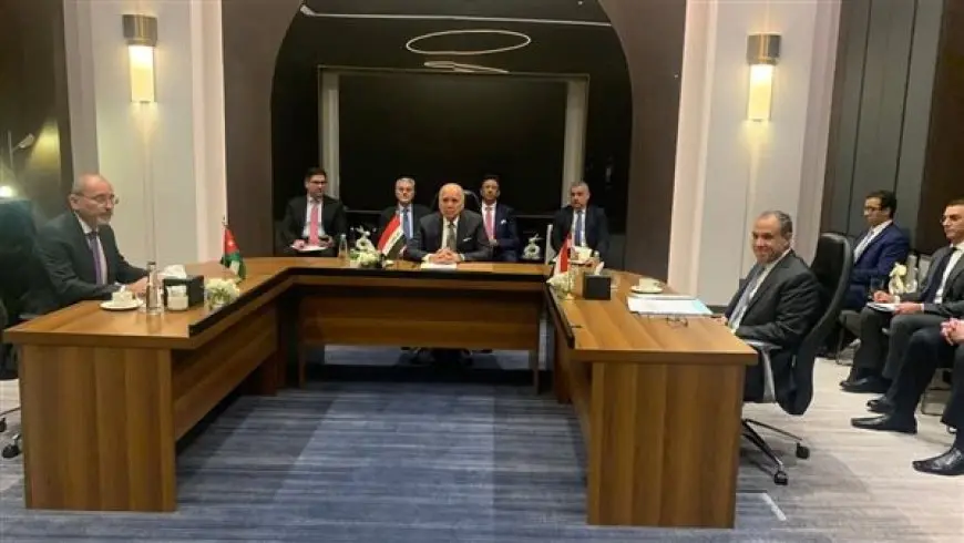 وزير الخارجية: نحرص على تدشين مرحلة جديدة من التعاون البناء في الإطار الثلاثي مع الأردن والعراق