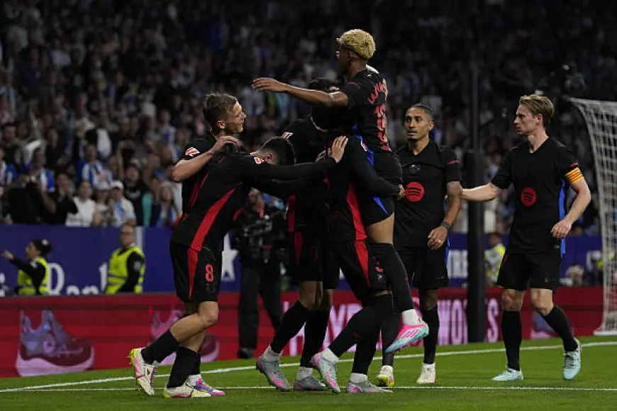 رئيس الحكومة الإسبانية يهنئ برشلونة على التتويج بالليجا