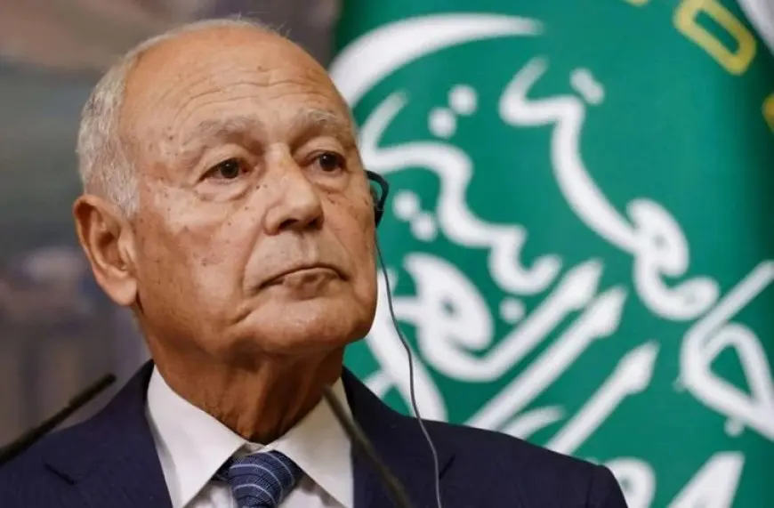 الاقتصاد العالمي يمر بمرحلة اضطراب شديد.. ماذا قال أبو الغيط أمام القمة التنموية في بغداد؟