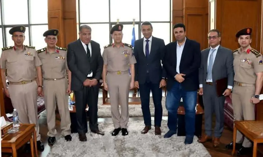إدارة الإشارة بالقوات المسلحة ومحافظة السويس يوقعان بروتوكول تعاون لتفعيل خدمات الشبكة الوطنية للطوارئ