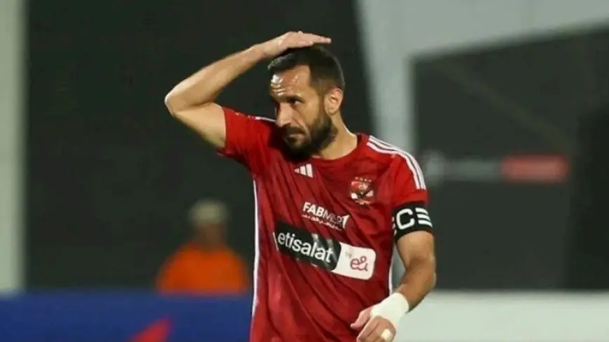 “صعبان عليه نفسه”.. هل يعاقب الأهلي علي معلول؟.. شوبير يوضح