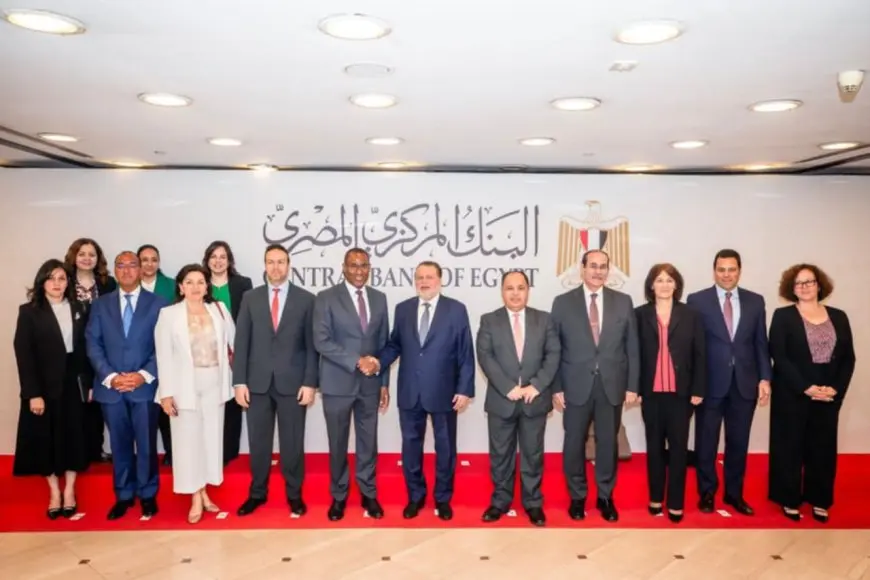 محافظ البنك المركزي المصري يستقبل نائب المدير العام لصندوق النقد الدولي والوفد المرافق له