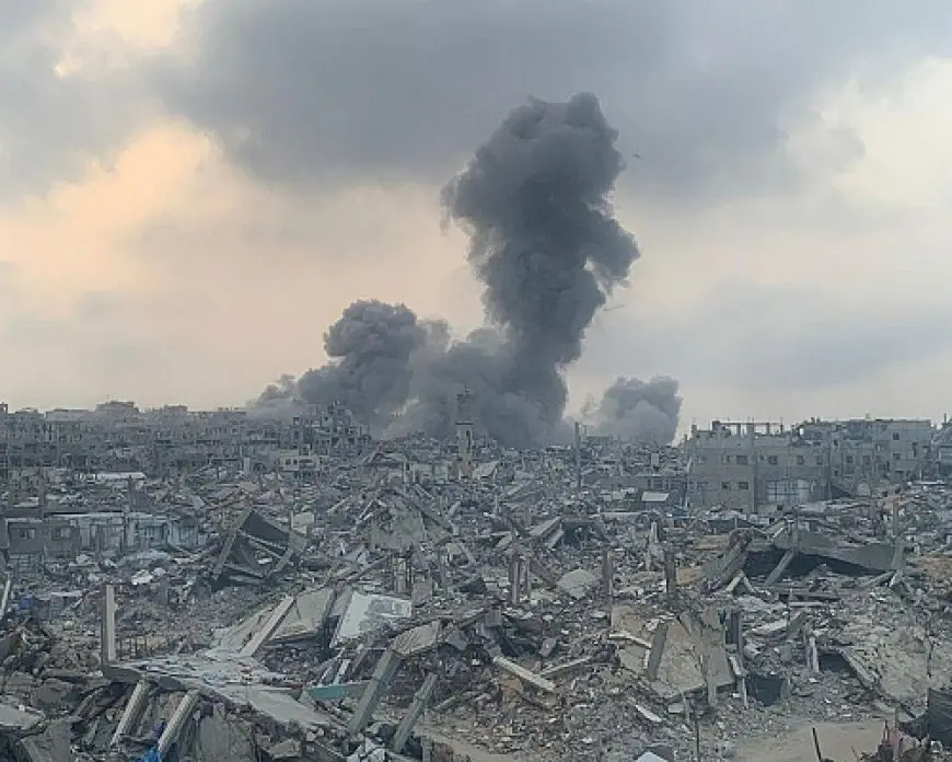 استشهاد 132 فلسطينيا في غارات مكثفة للاحتلال على غزة منذ فجر اليوم