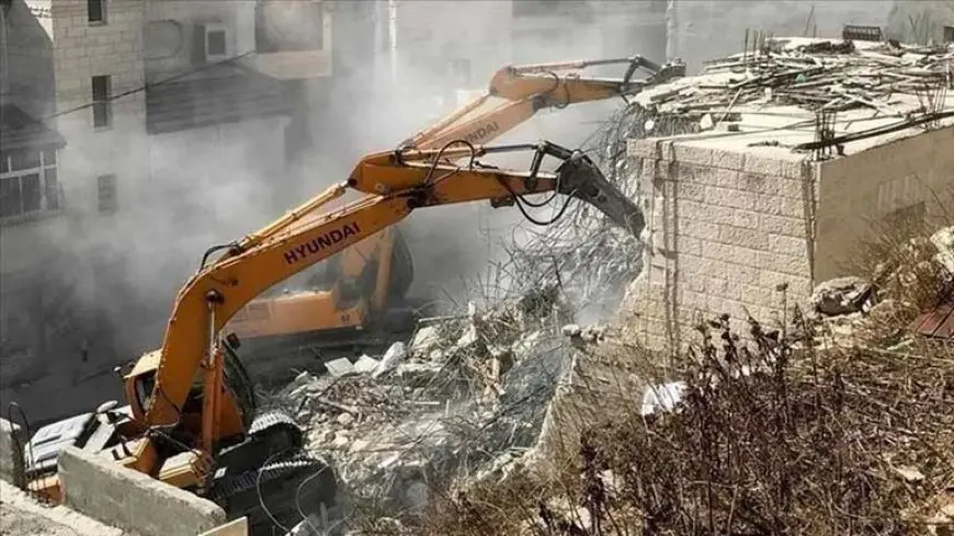 إسرائيل تهدم 16 منزلًا على الأقل في قرية فلسطينية بالنقب