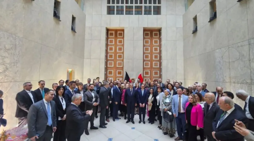 وزير الاستثمار يلتقي مع كبرى الشركات الألمانية بالسفارة المصرية في برلين